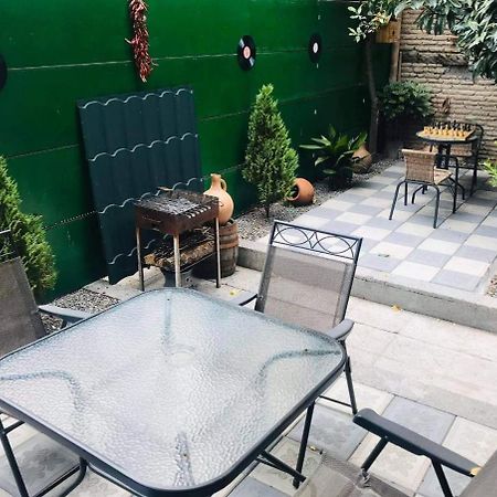 Book Hotel Тбилиси Екстериор снимка